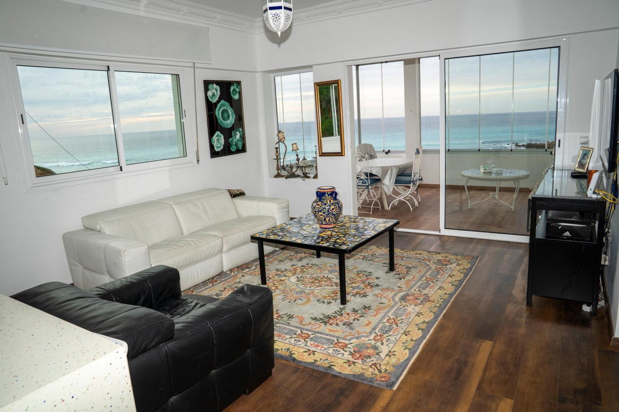 Blue Penthouse *